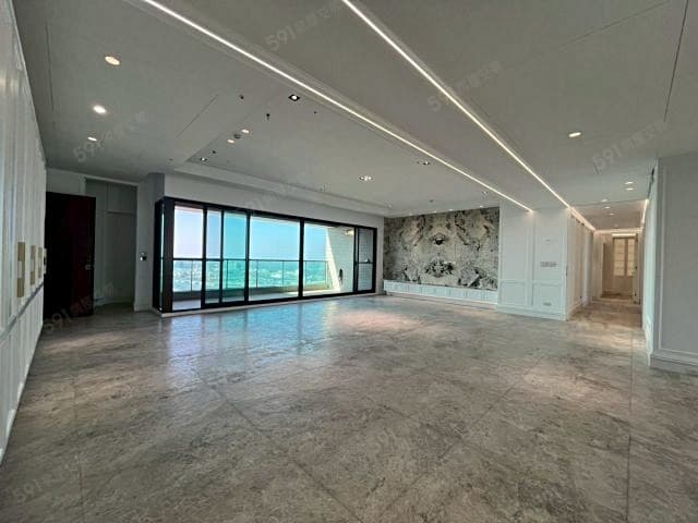 安平❤️水雲間❤️海天無界千萬裝潢尊榮豪❤️雙平車