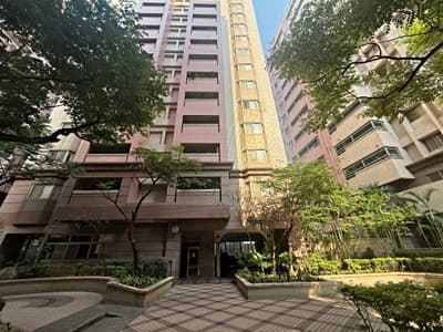 北區優質社區⭐學區完善⭐標準四房成家育兒首選