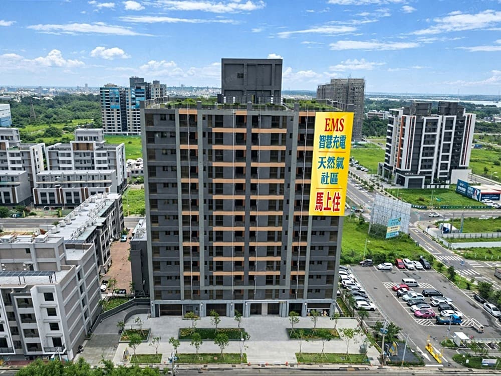 新亦湛