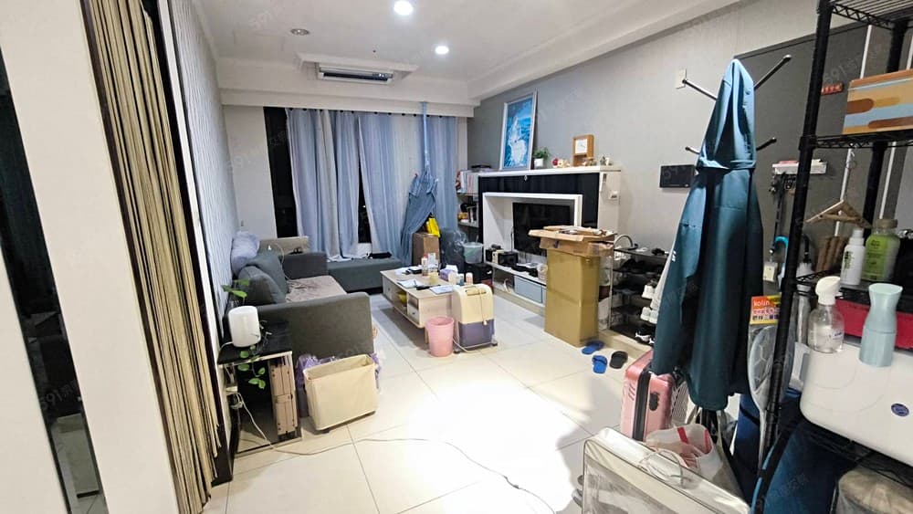 南勢重劃區精美兩房車