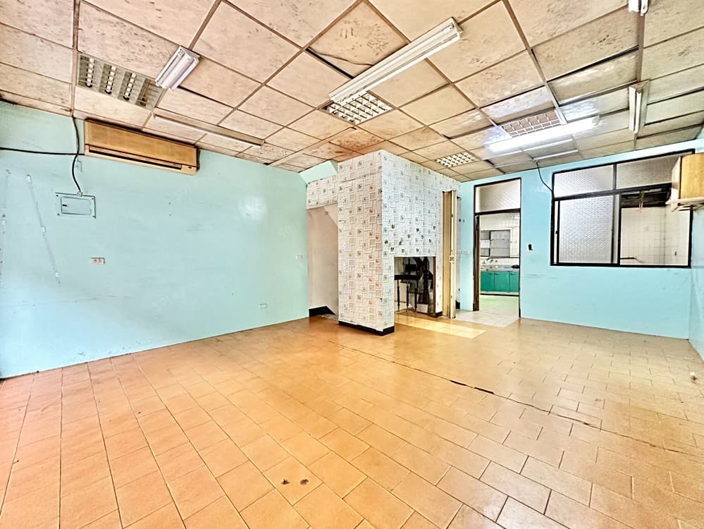 🍎富農街一段臨路🚩五米面寬金店住