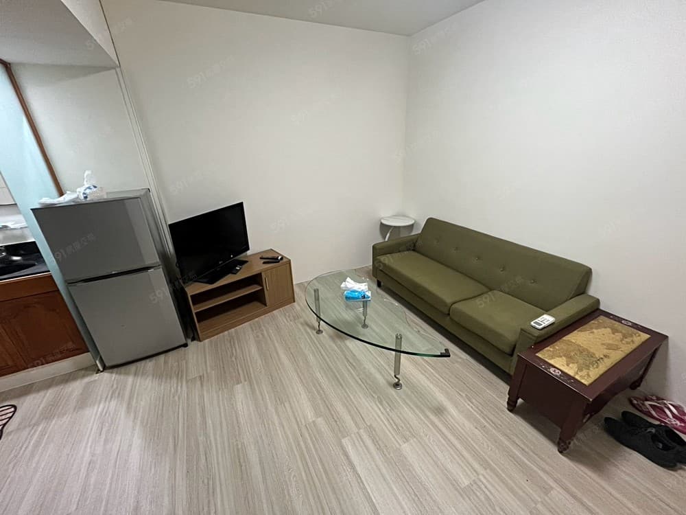 不用管租屋：兵仔巿家樂福12坪小家庭套房，可租補可入戶籍