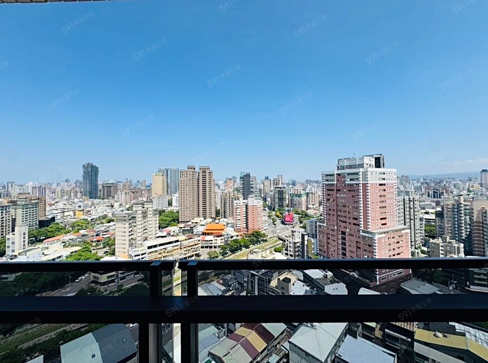 西區專任我是承辦富宇德川高樓大三房雙平車無限視野戶價格可談