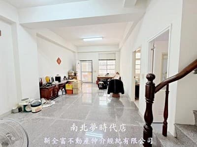 仁德區，二空7米面寬透天(一樓有孝親房)