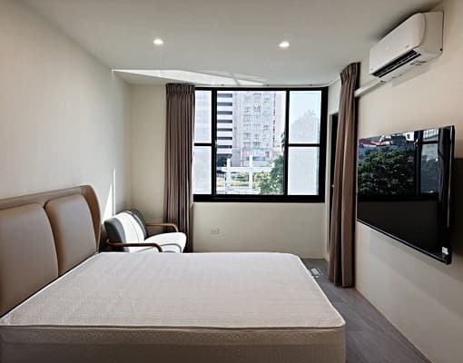 台南市中西區全新完工電梯套房近河樂廣場鬧中取靜家俱齊全