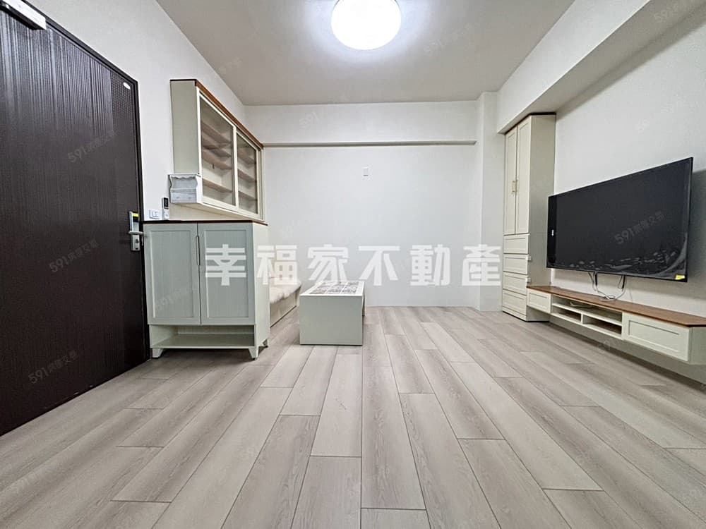 北安商圈輕屋齡可隔三房平車