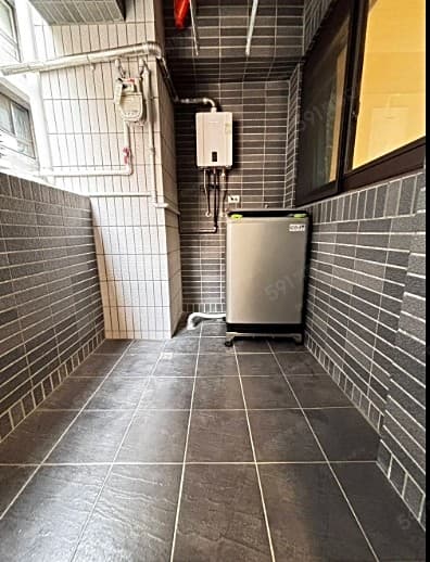 近中路特區/含車含管/全新家電/名師豪裝/高樓層景觀房🥰