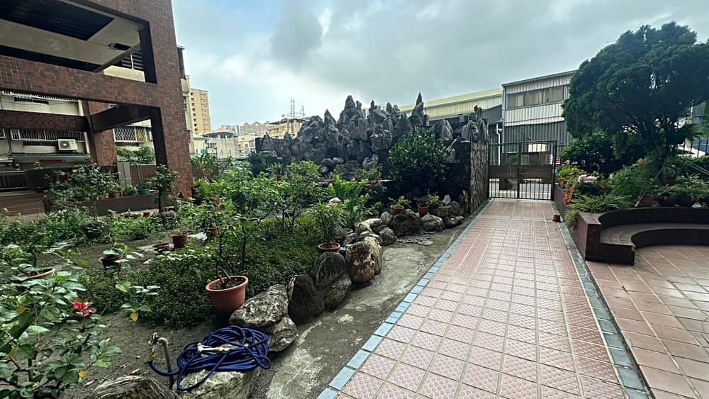 輕軌高雄高工站/建工商圈三房+平車