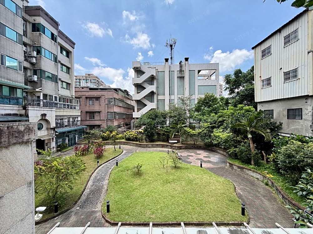 新北林口｜毅城首府佳林國中旁中庭景觀美𝟑房車