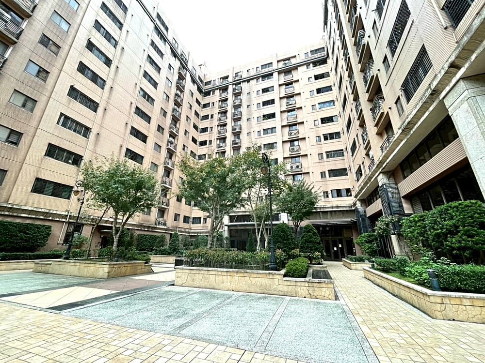 ~西南朝向~41.8萬/坪🏢視野好