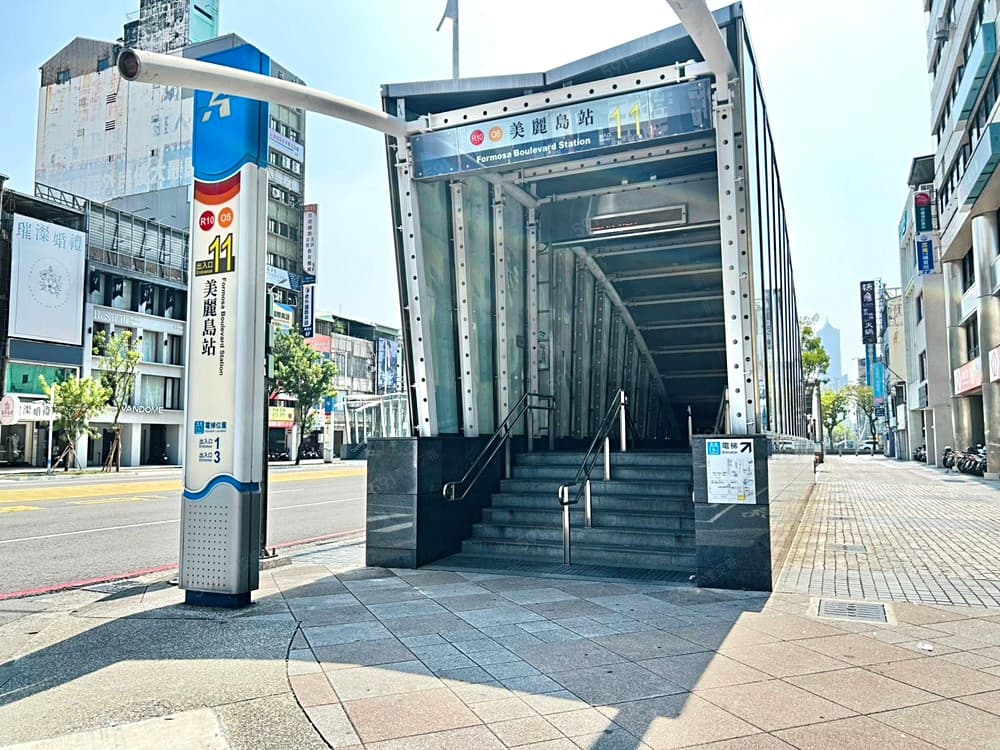 美麗島捷運站|可租補|獨立套房|六合觀光夜市|