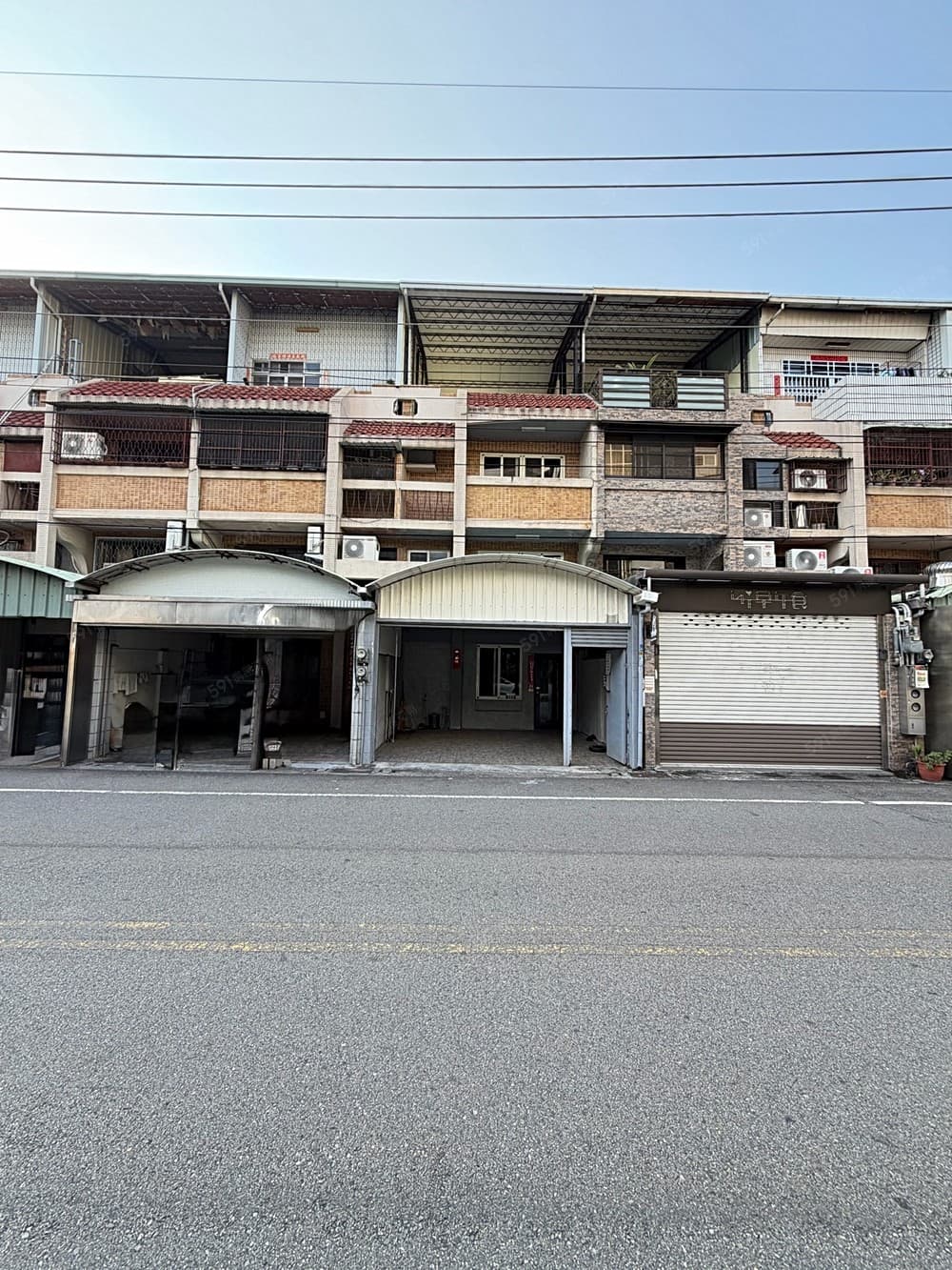 12米臨路｜雙學區｜前院雙車透天