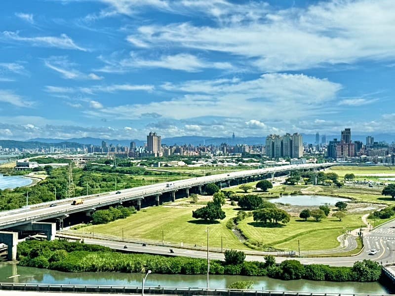 無敵河景~星光道河景裝潢一房車★大家房屋★韻庭