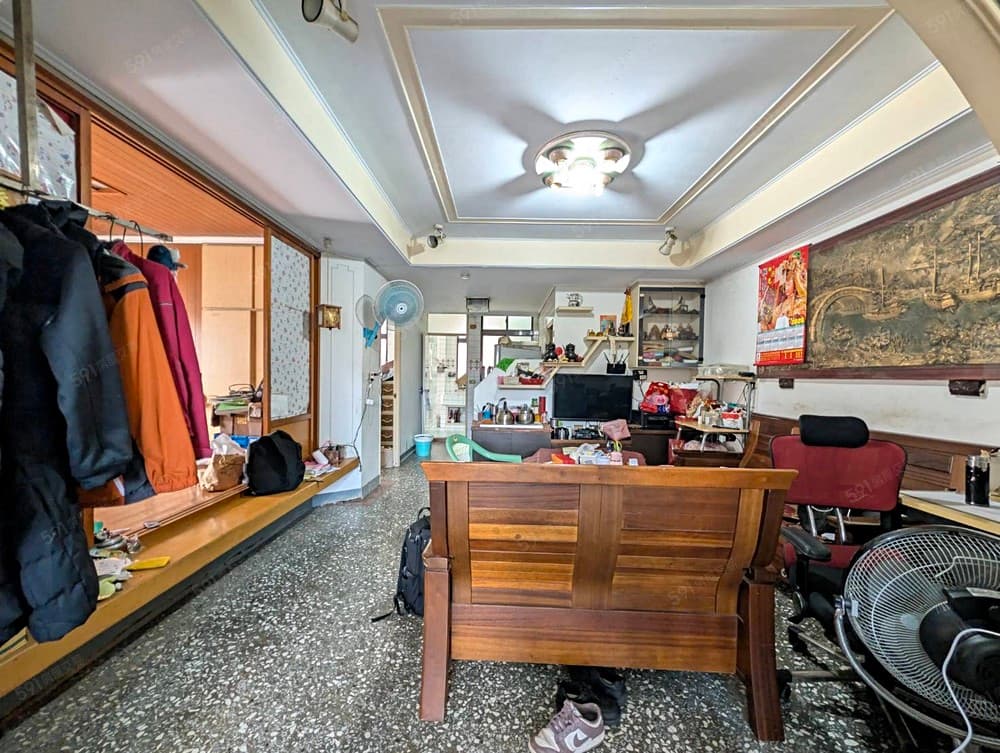 德音國小附近邊間美三樓住商阿豪