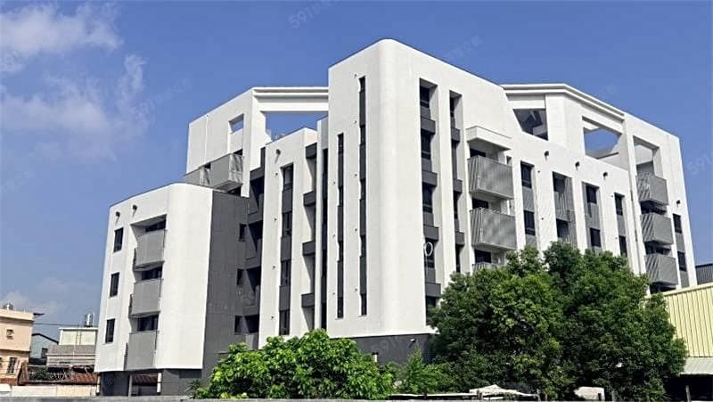 大寮最美華廈-全新完工二房雙衛浴開窗