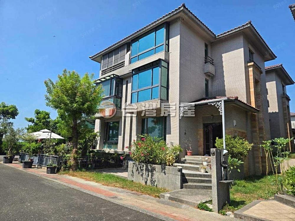 <獨家>麻豆大地坪地52坪併排雙車墅