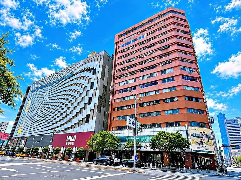 大立百貨商圈💐【精美拎包入住大套房】🔆配大陽台