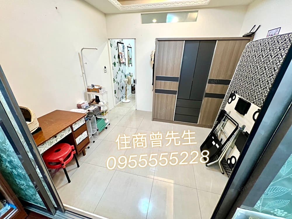 屋齡年輕✨西門站電梯採光1房1廳✨有陽台