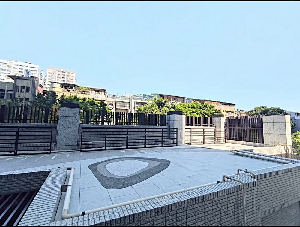 5258萬：全新/碧硯閣/民生社區/三房車位*中信葉玲玲