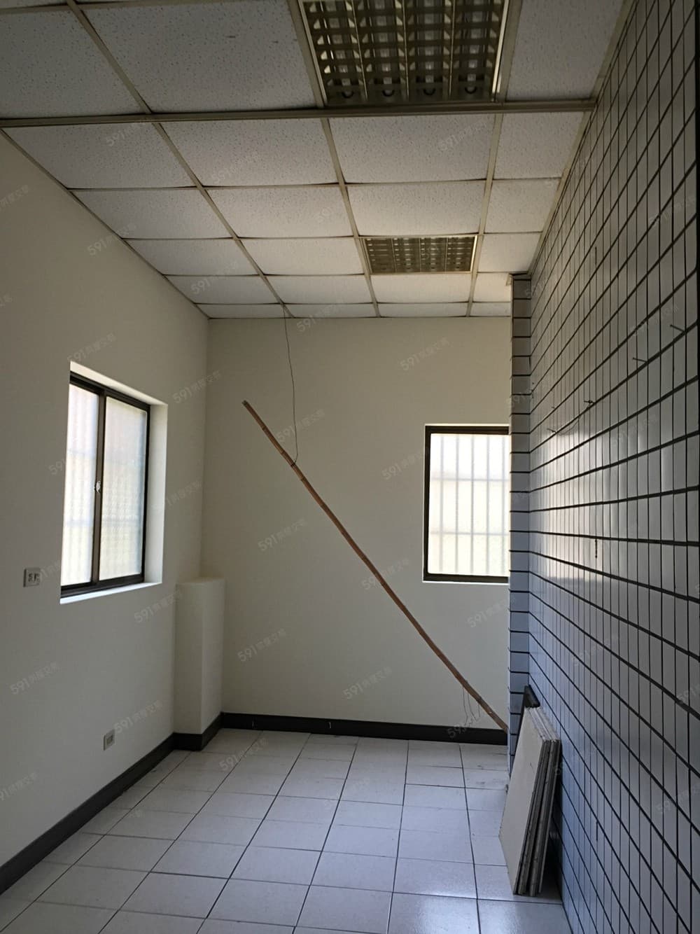 丹鳳捷運電梯華廈/近丹鳳.貴和站