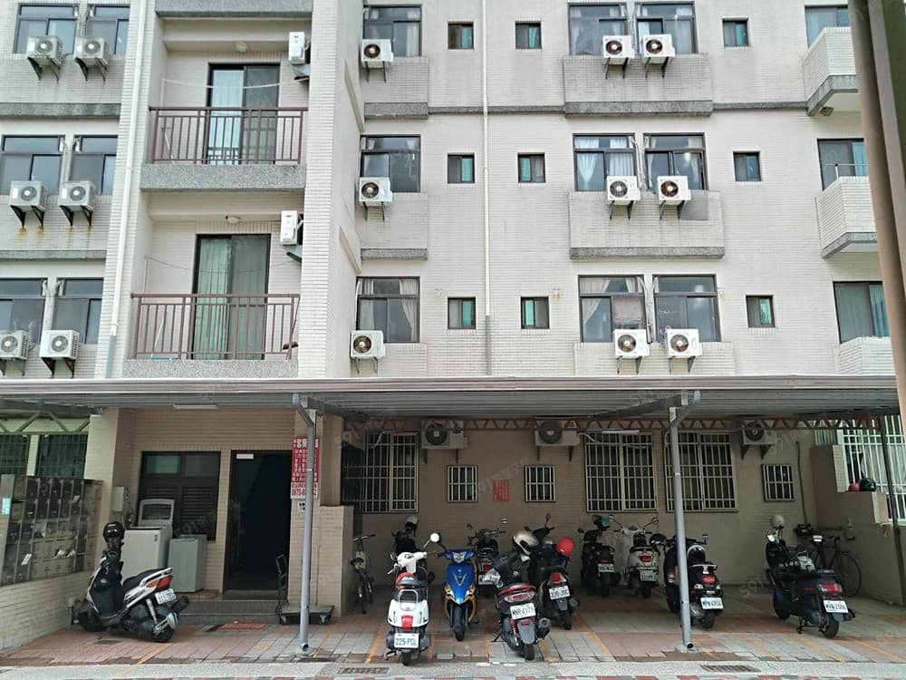 近嘉藥奇美博物館家樂福新仁店獨立套房