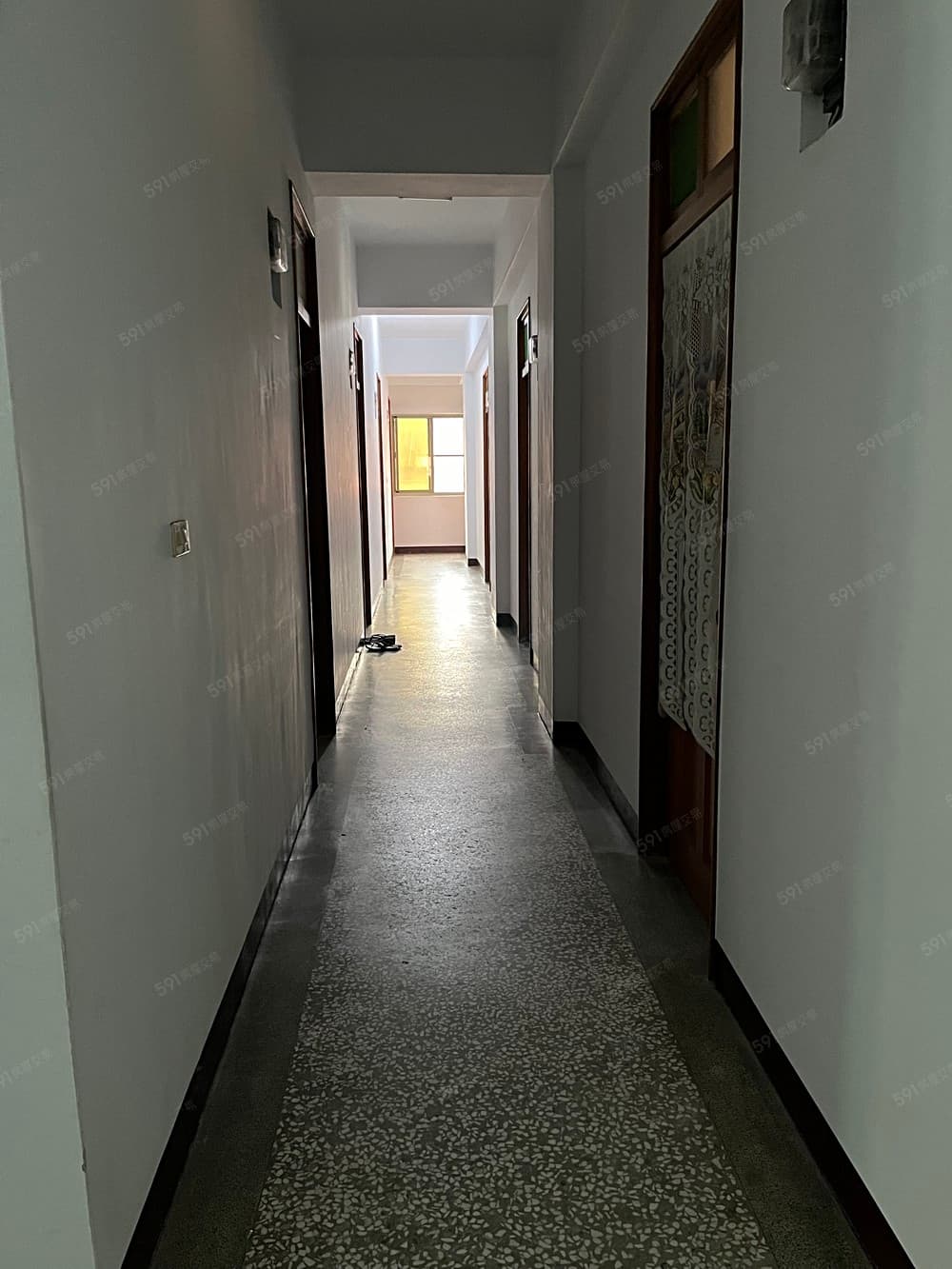 崑山科技大學附近,近市區(雙人房)