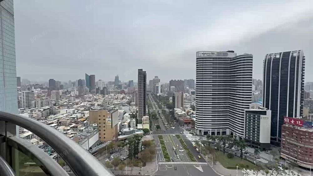 出價談／承辦🌳中央公園旁_超美視野_室內86坪🚗雙平車