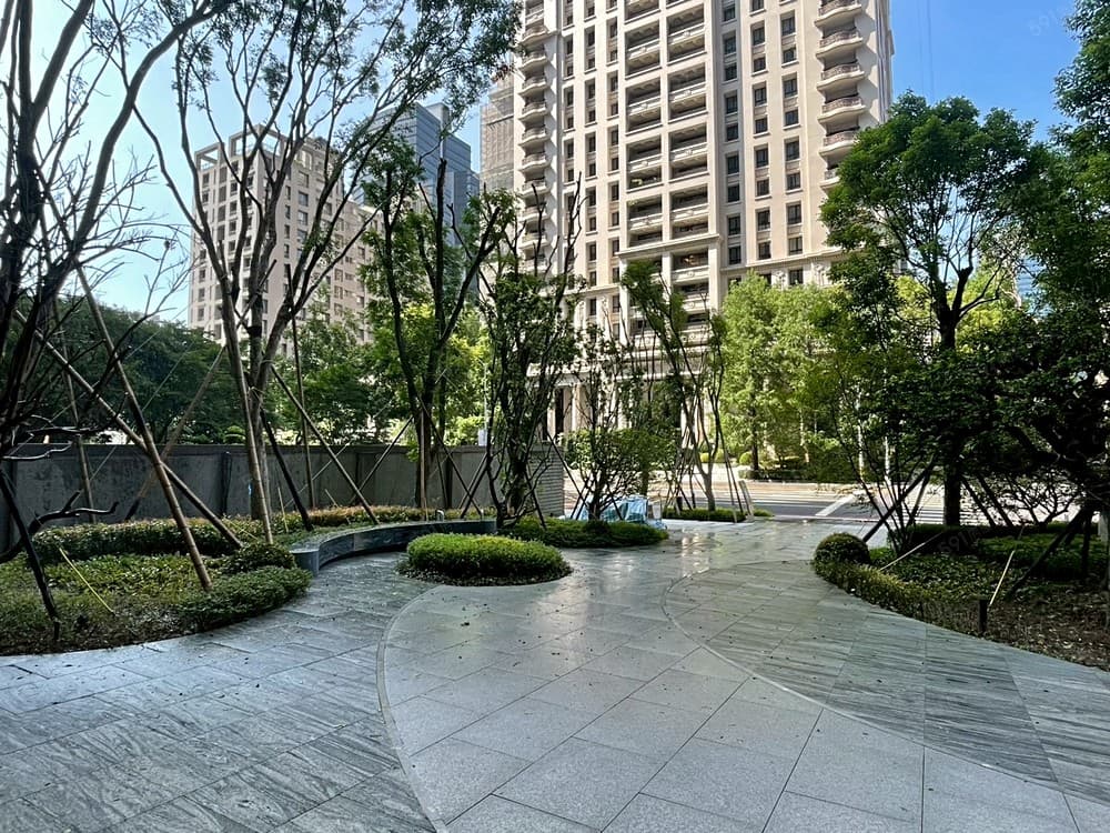 賴桑精選|入主七期門票|屋主賠售|高樓層三改二平車