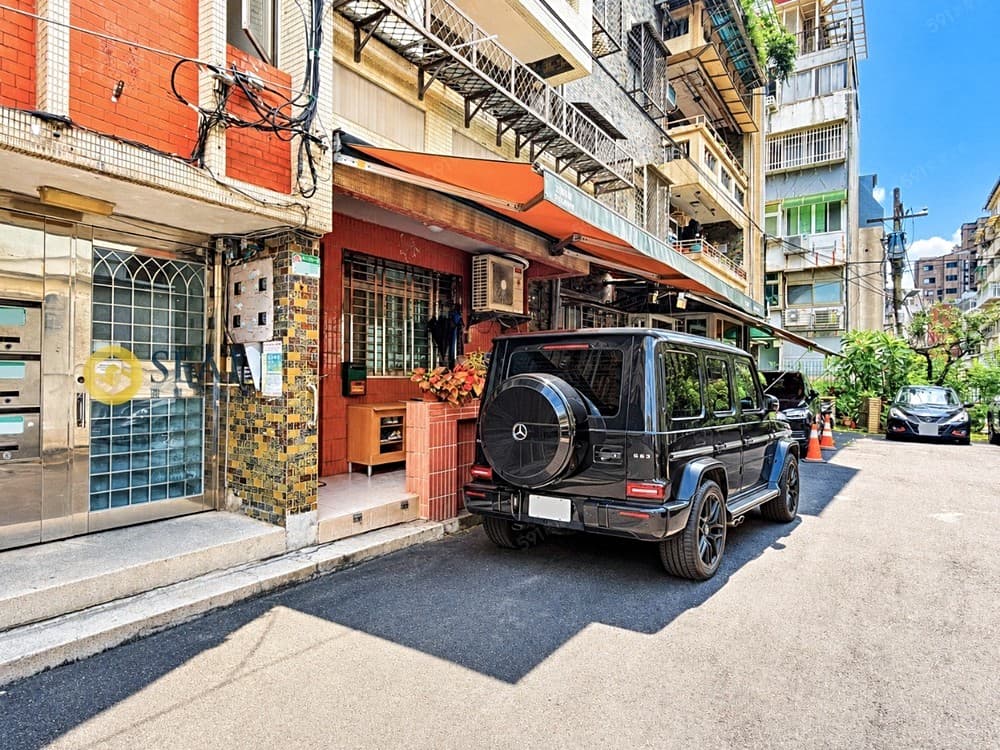 【圓璽不動產】天母圓環靜巷一樓好停車