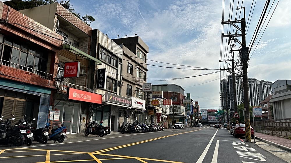 超大面寬復古別墅～出價談～樂居青埔小樂