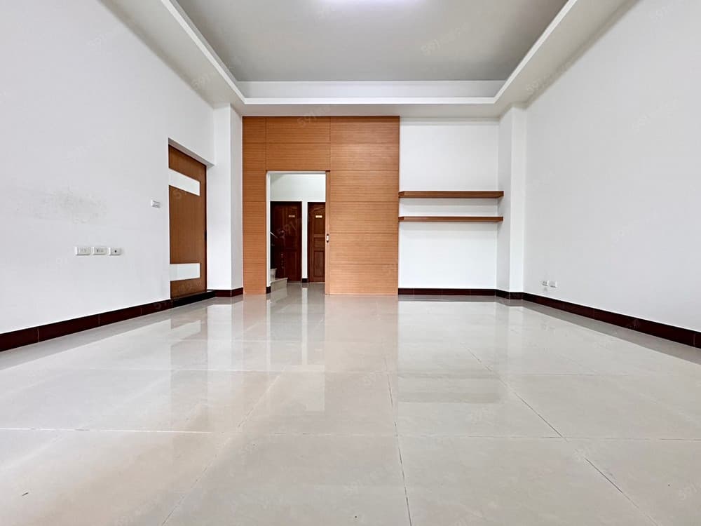 超狂一次降到底!近南科永康市政段輕屋齡45大地坪豪墅