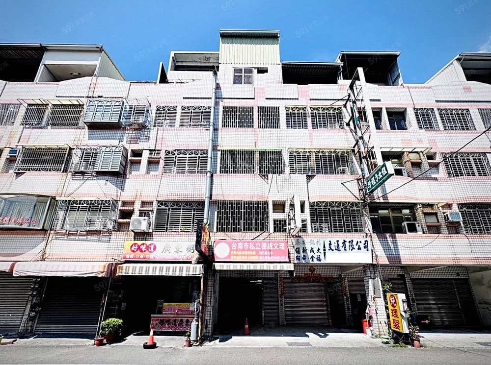 安南區商60同安路正4樓雙車位店住