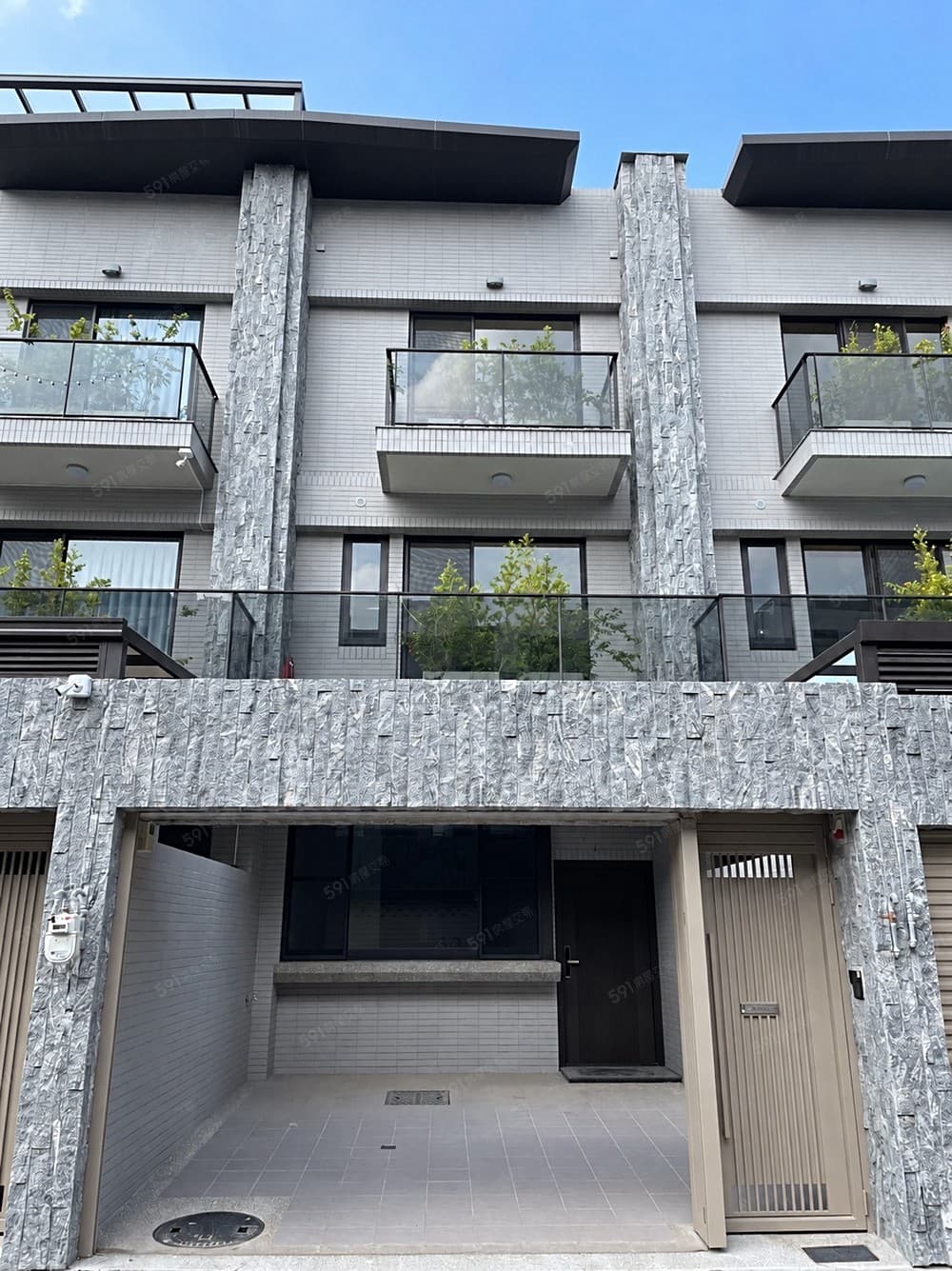 🏡太平長億重劃區|全新電梯四房質感別墅