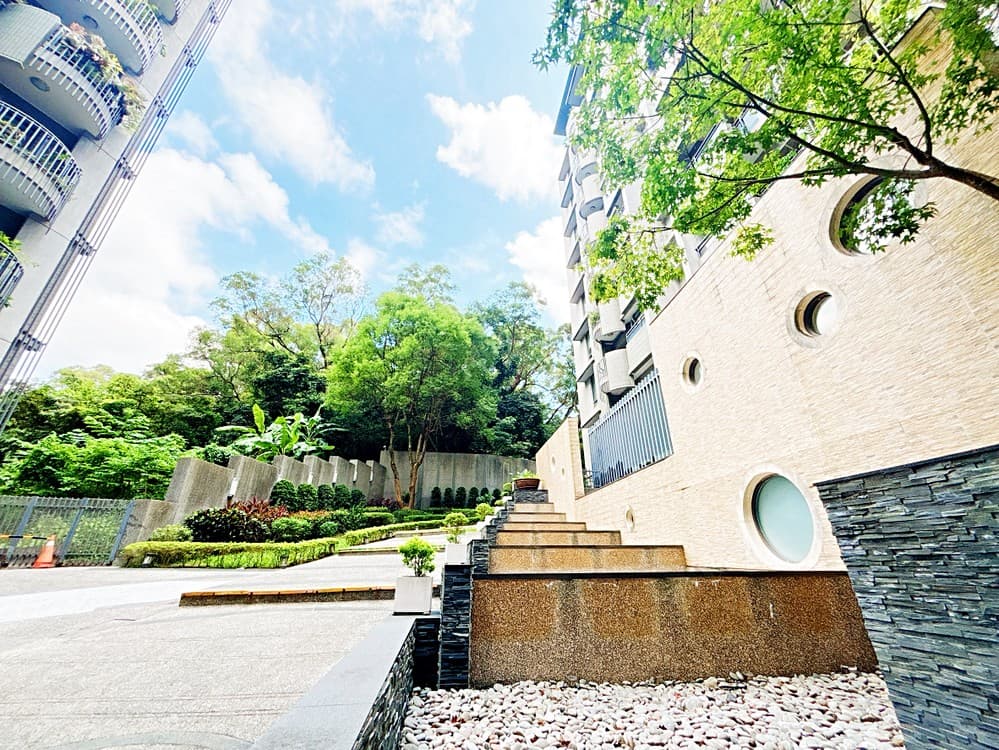 ⭐夢想魚獨家⭐雙衛浴開窗⭐14年屋齡✅綠景景觀戶✅室內33坪