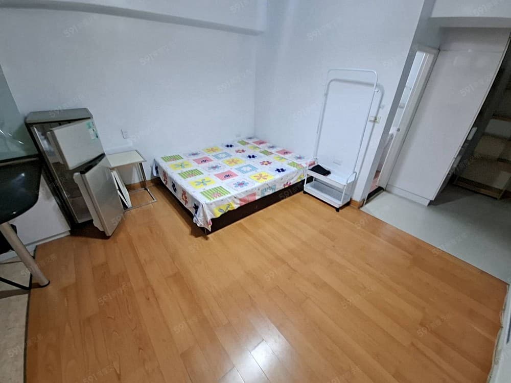 吉屋出租/木質地板/有對外窗/採光佳/通風/膝蓋救星
