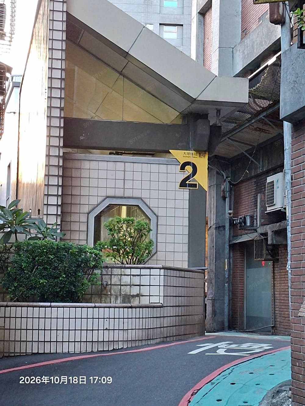 大坪林捷運華廈
