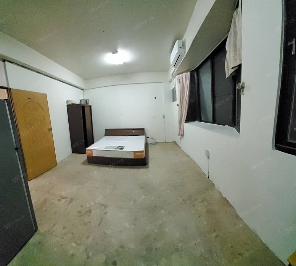 不用管租屋🏡安南國中旁大坪數套房