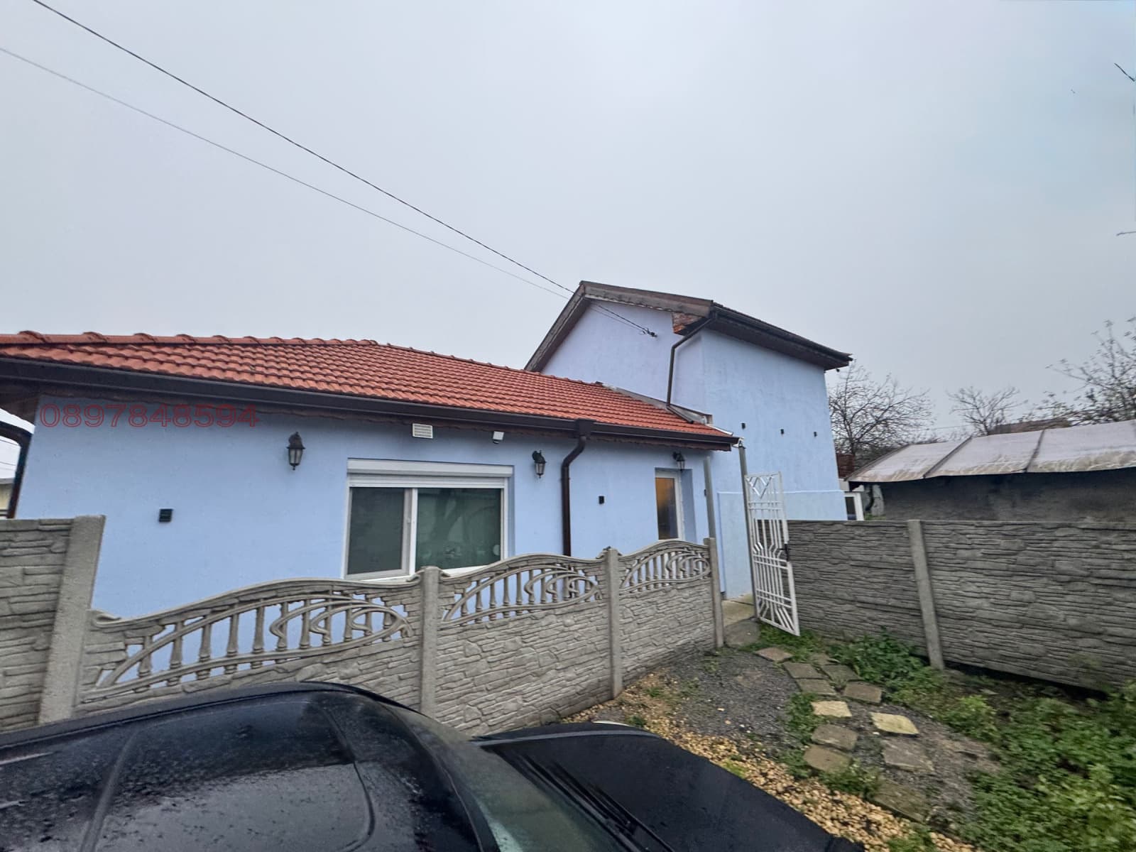 Продава КЪЩА град Добрич, в.з. Лозята