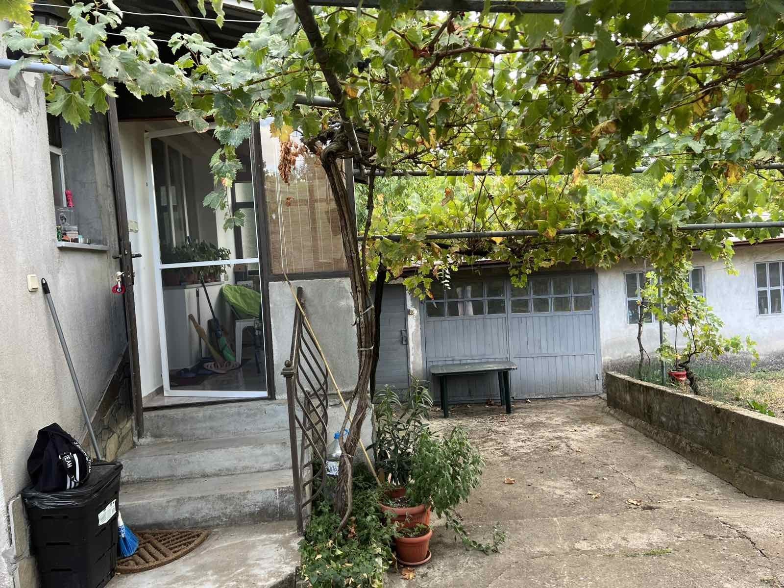 Продава КЪЩА град Хасково, Болярово