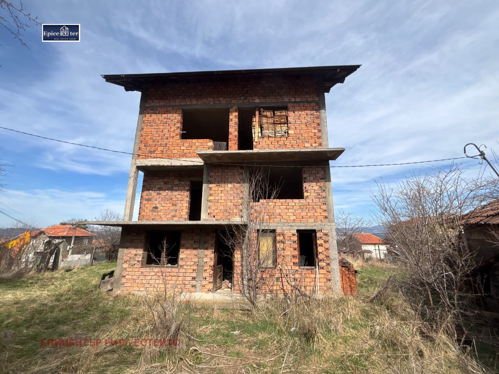Продава КЪЩА град Перник, Калкас