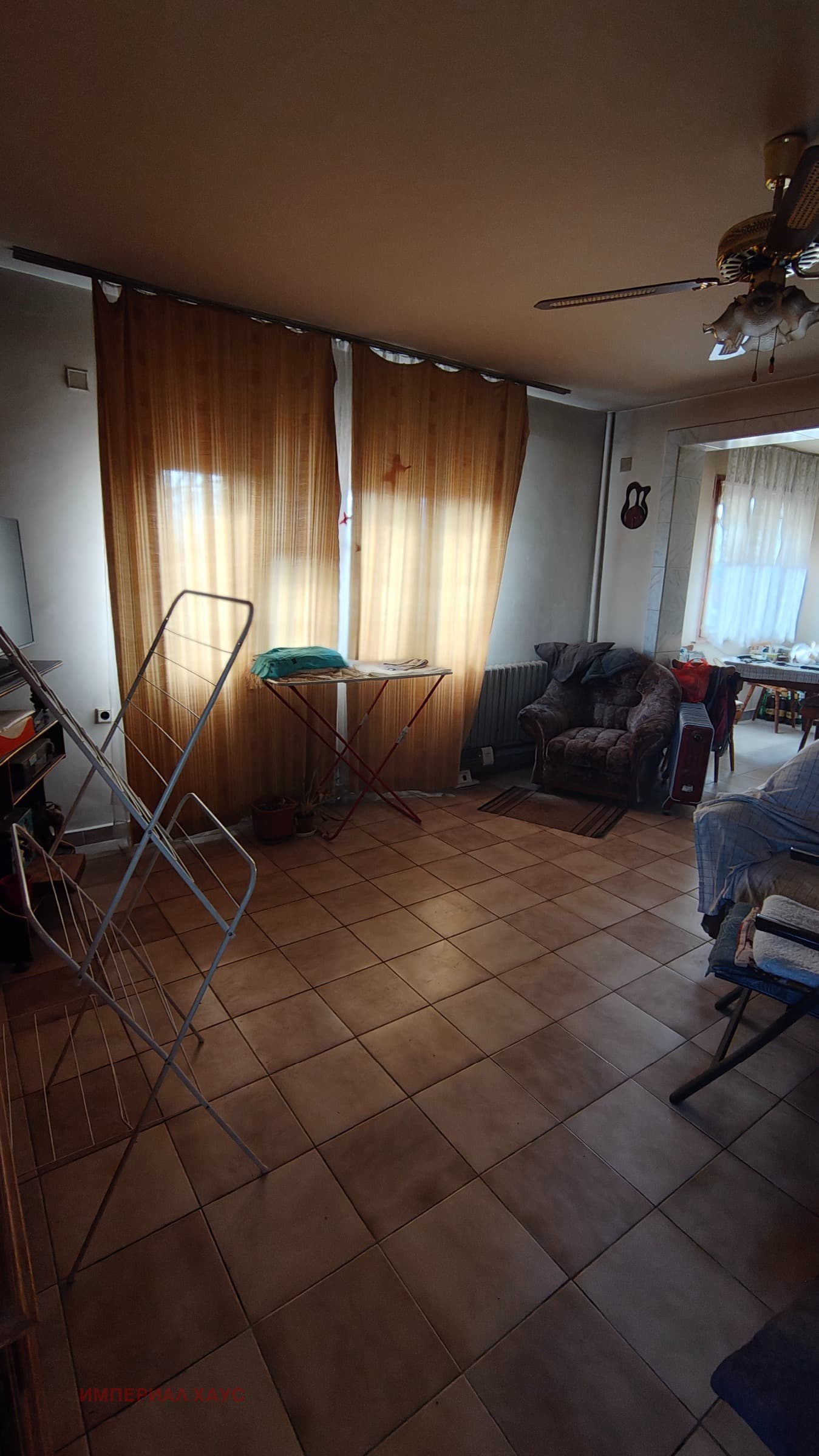 Продава 3-СТАЕН град Хасково, Република