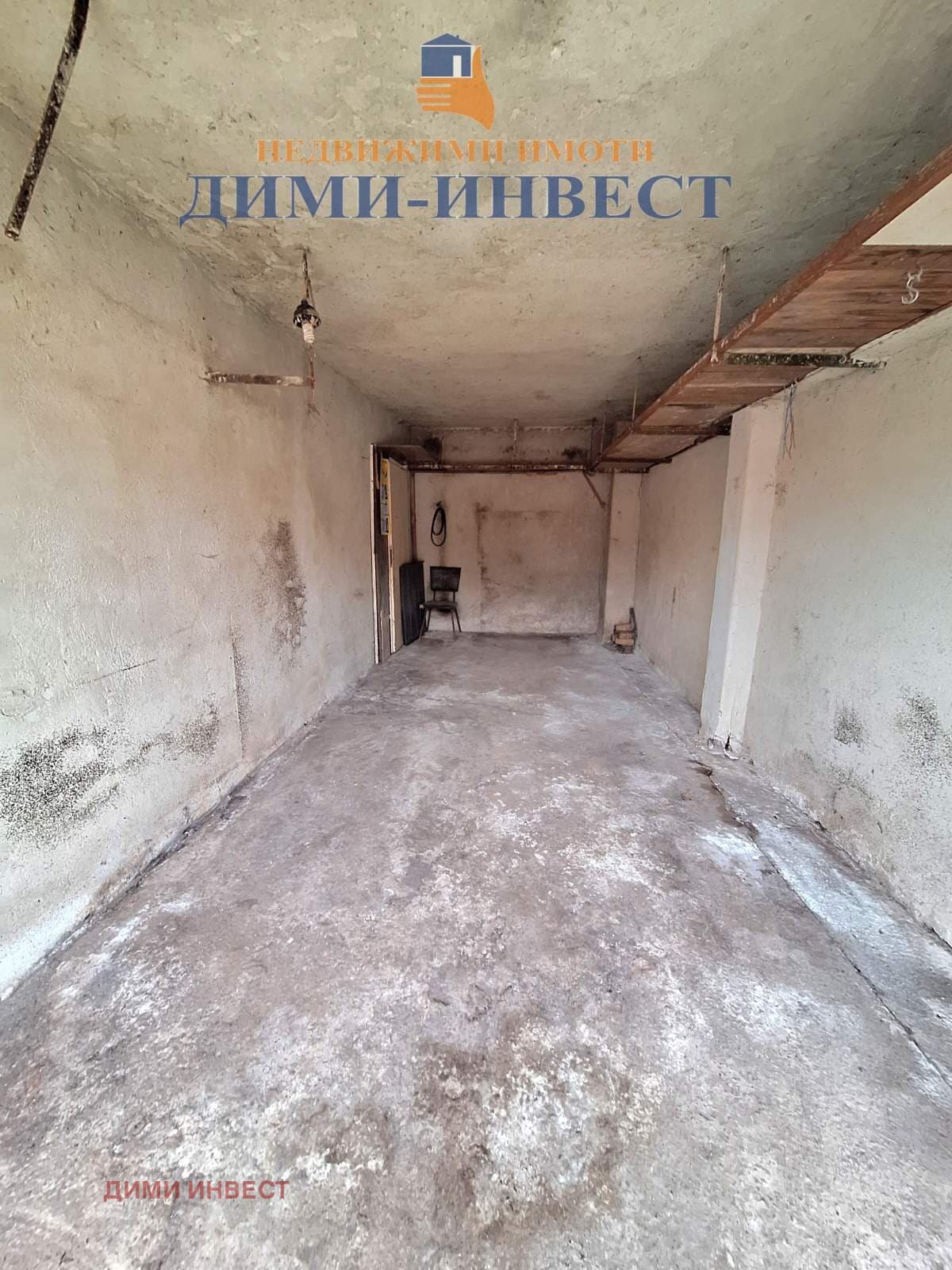 Продава ГАРАЖ град Добрич, Дружба 3