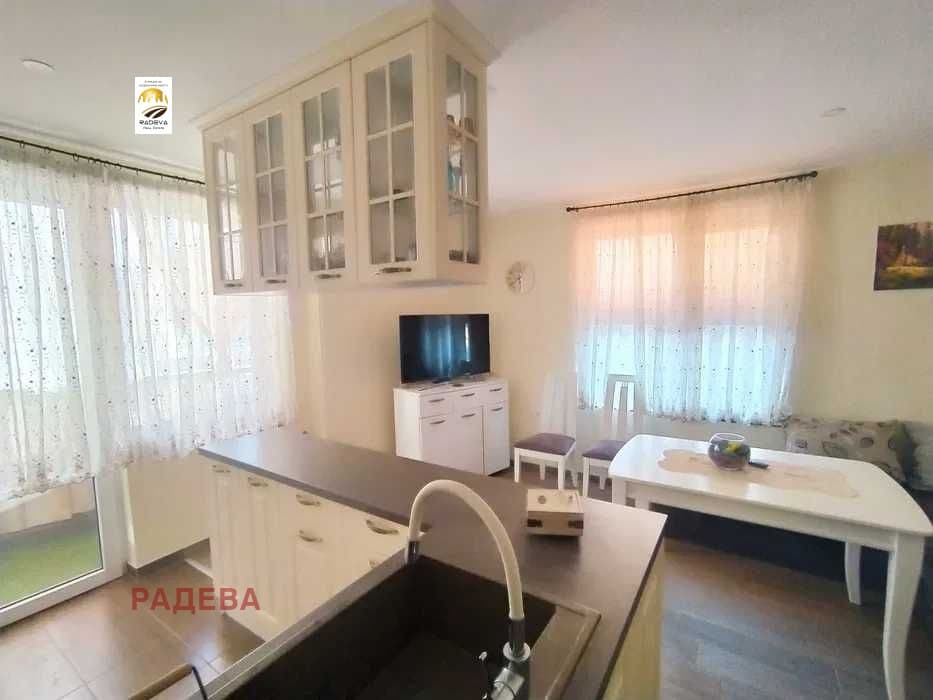 Продава 3-СТАЕН град Русе, Чародейка - Юг