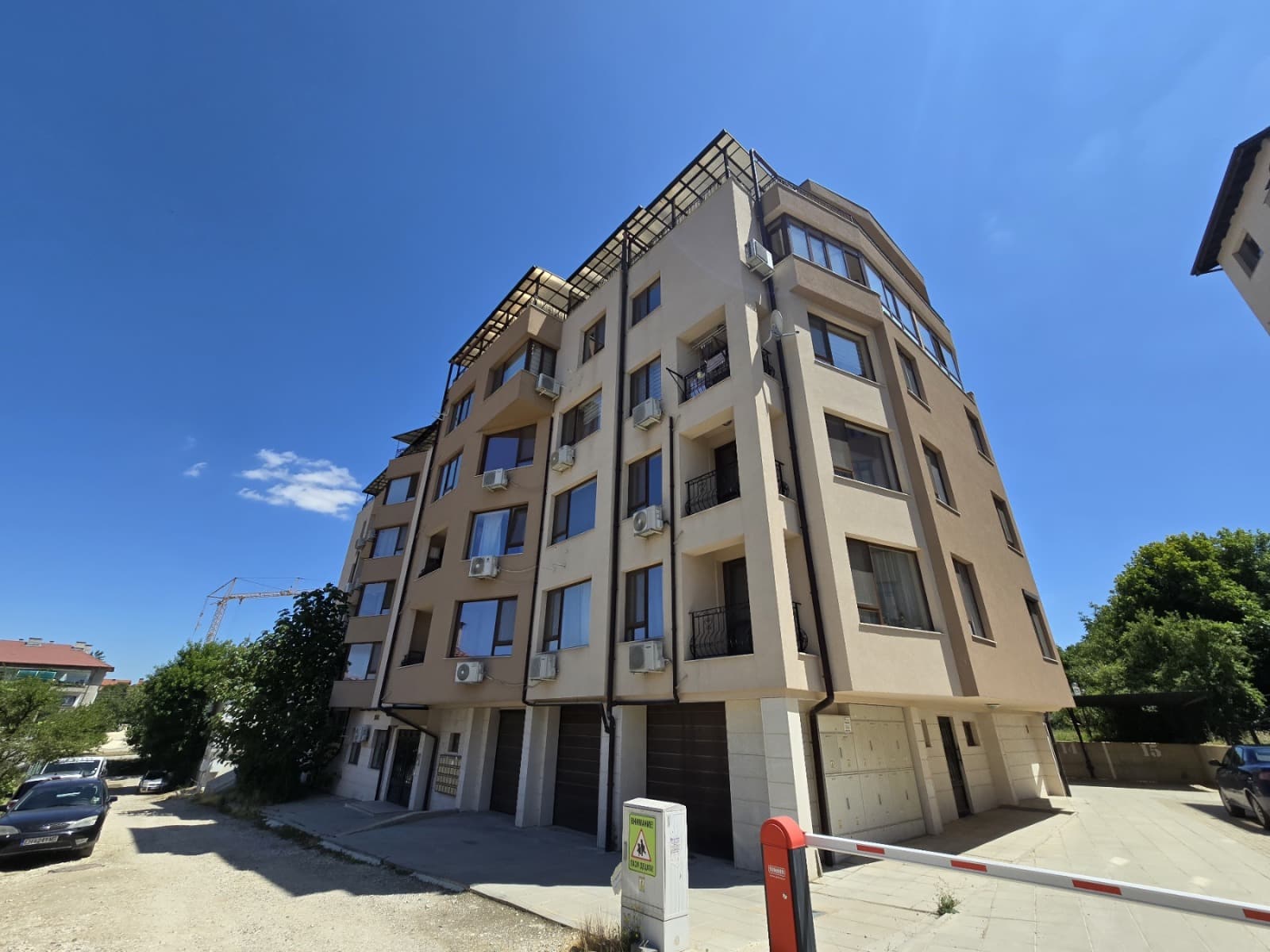 Продава МЕЗОНЕТ град Плевен, Широк център