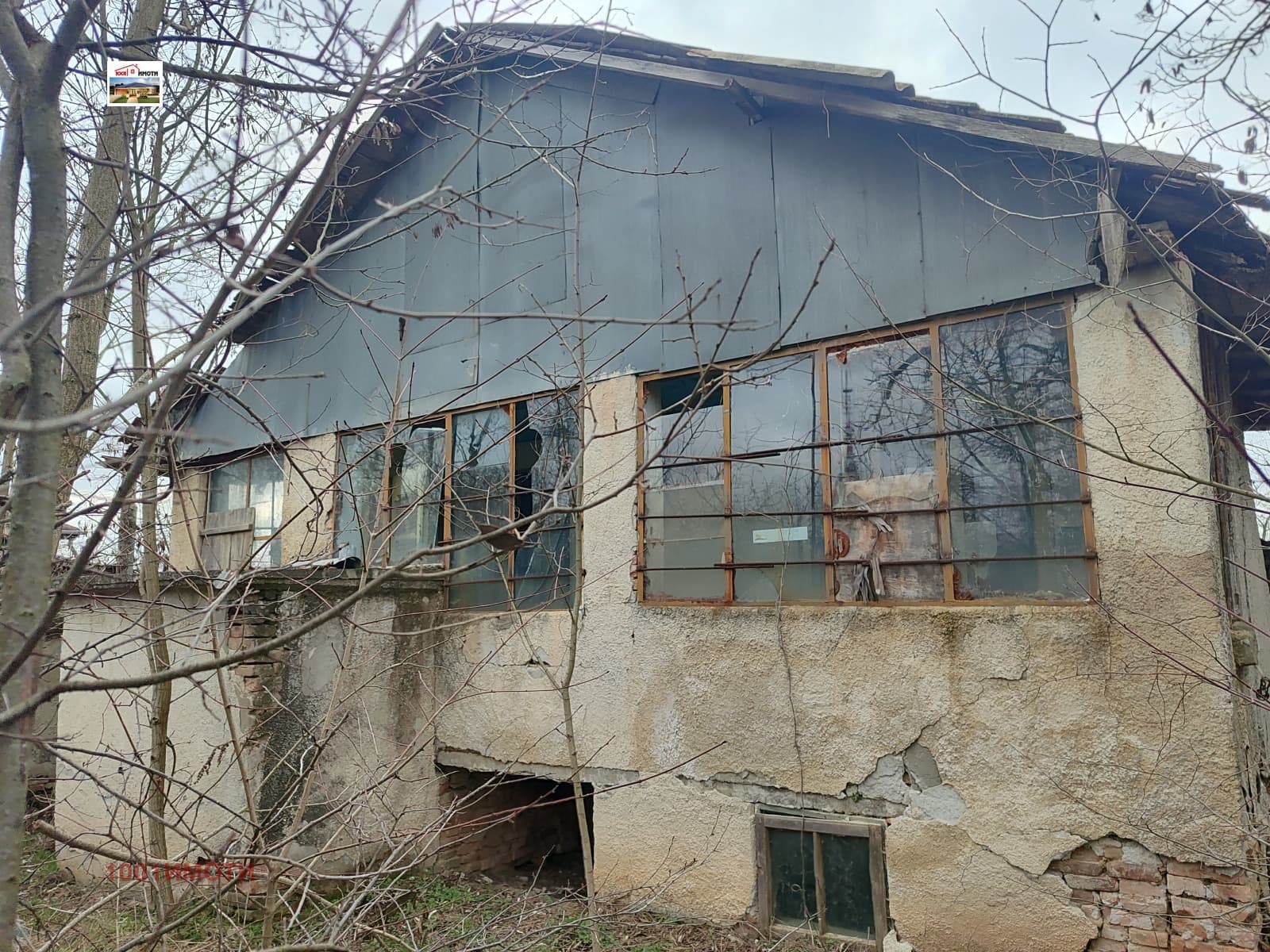 Продава КЪЩА град Добрич, м-т Газибаба