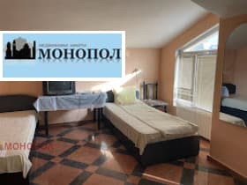 Продава КЪЩА град Ямбол, Център