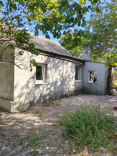 Продам уютный 3х комнатный дом, участок 18 соток район больницы (г Апостолово)