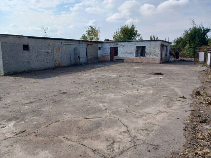 Продається виробничий/комерційний комплекс