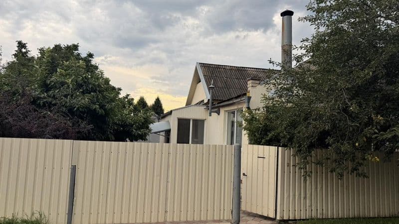 ПРОДАМ ДОМ Район 11 школы