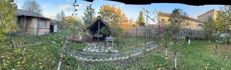 Продам частину будинку, земельну ділянку